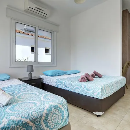 Nissi Gintare Villa *